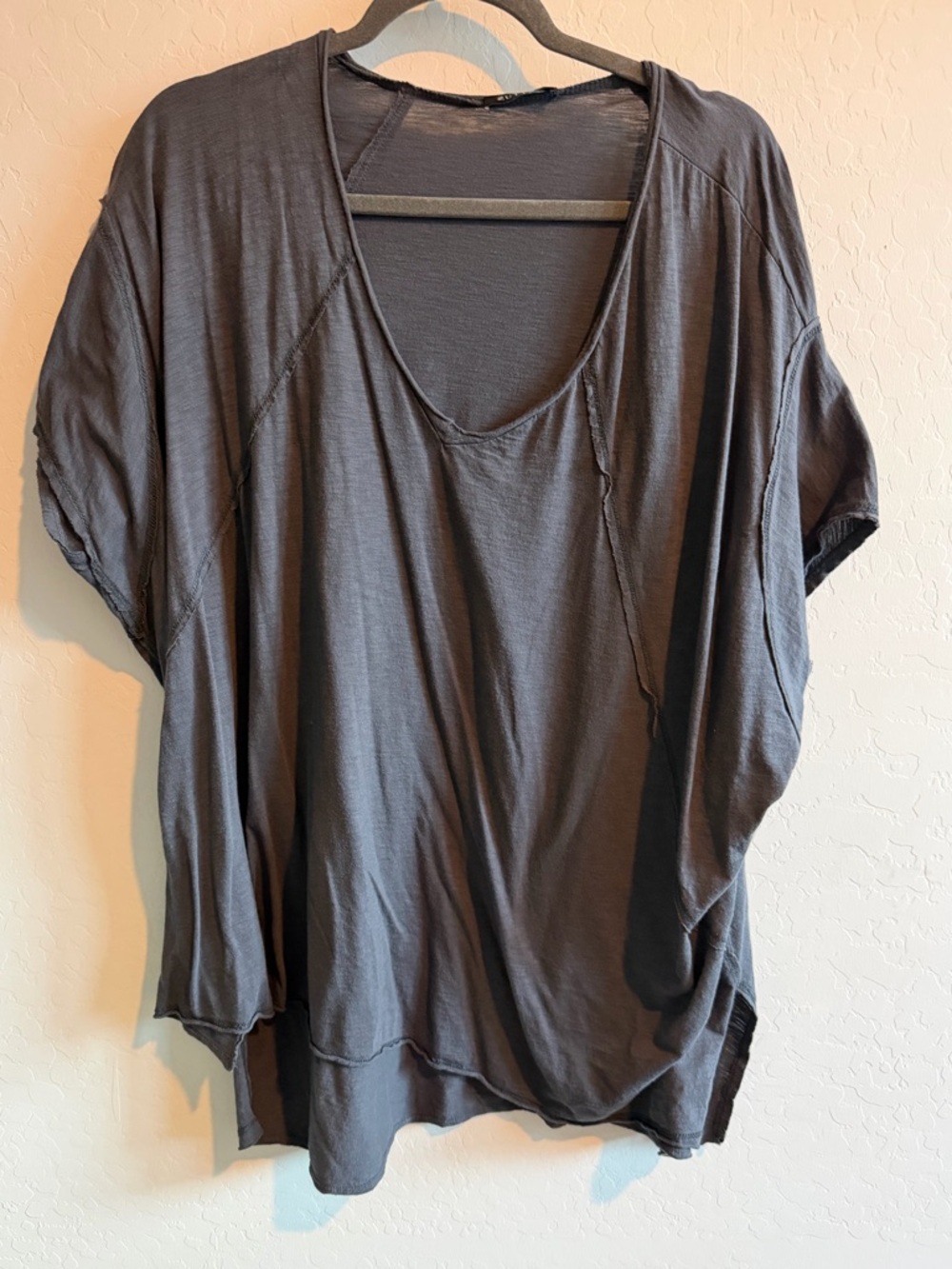 Relaxed Scoop Neck Women's Top - Charcoal Gray
